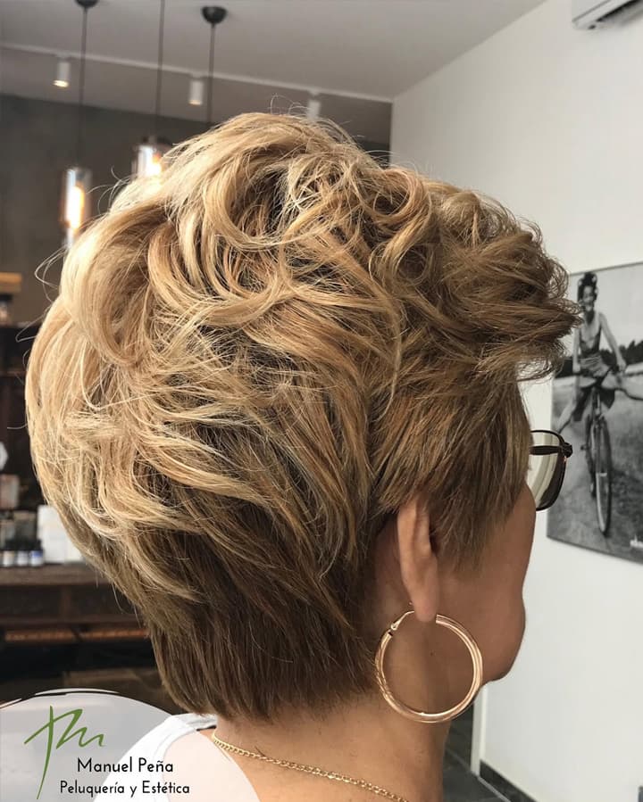 Postizos de pelo sintético en A Coruña